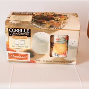 Corelle Abundance Salt & pepper Shaker Set NIB